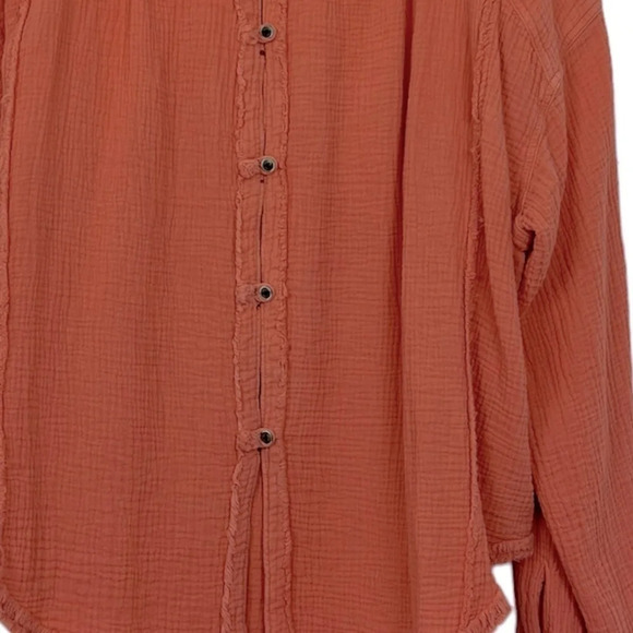 We The Free Women’s Small Moving Mountains Oversized Shirt Long Sleeve Raw Hem - Picture 5 of 6
